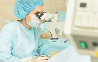 whats-the-difference-between-cataracts-and-astigmatism