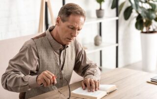 aging-eyesight-changes-whats-normal-and-when-to-worry