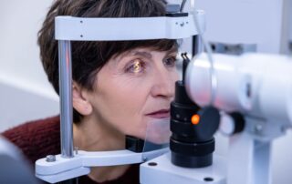 what-causes-cataracts-to-form-and-how-to-protect-your-eyes