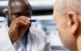 what-to-expect-during-a-cataract-evaluation